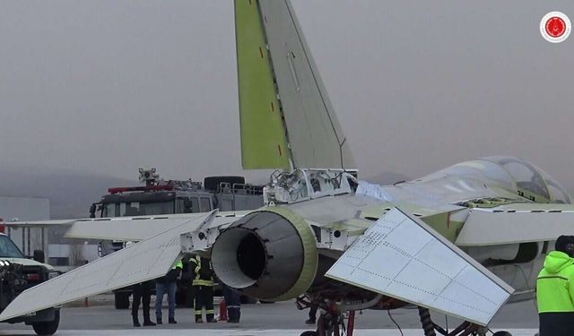 Первый в Турции реактивный учебно-тренировочный и легкий штурмовик Hürjet запустил двигатель
