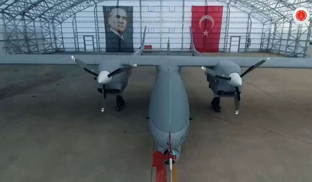 Два БПЛА Aksungur были переданы Вооруженным силам Турцииюж4