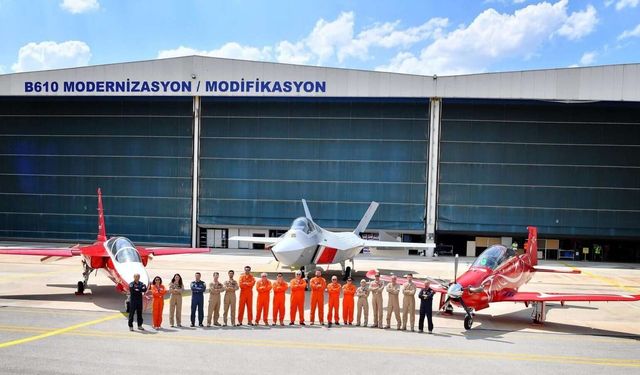 Начато обучение в школе летчиков-испытателей TUSAŞ