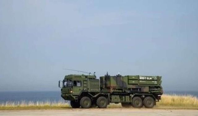 Шольц во время разговора с Зеленским: Шестая система ПВО IRIS-T поступит в Украину до конца года